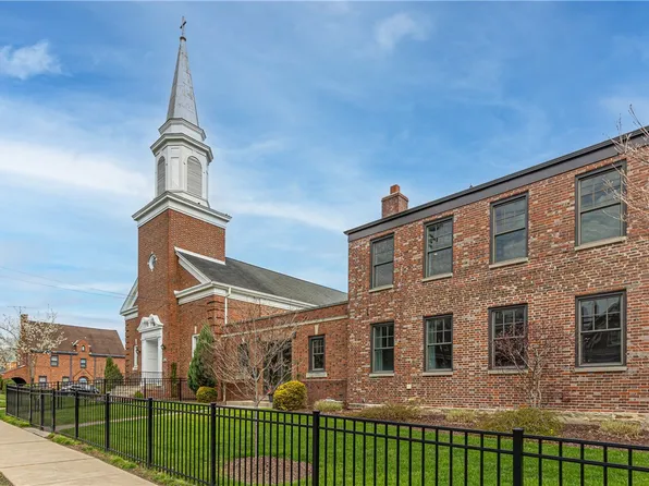 4721 Stanton Ave, Pittsburgh, PA 15201