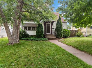 1220 S 7th Ave, Kankakee, IL 60901