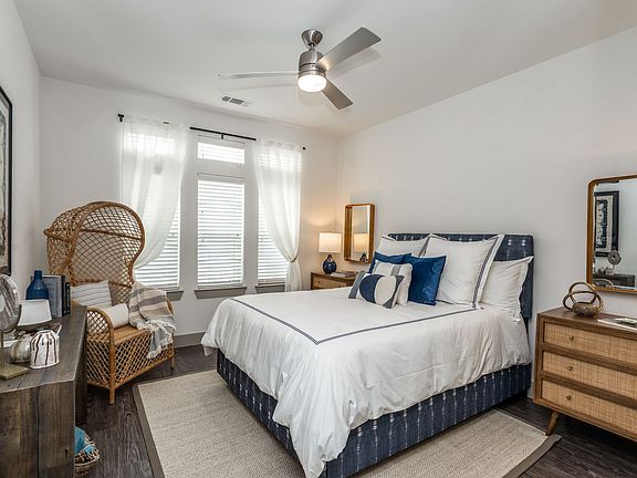 5th image of 2275 Sage Hill Ln #2255