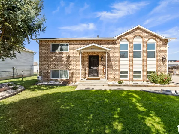 5051 Midland Dr, Roy, UT 84067