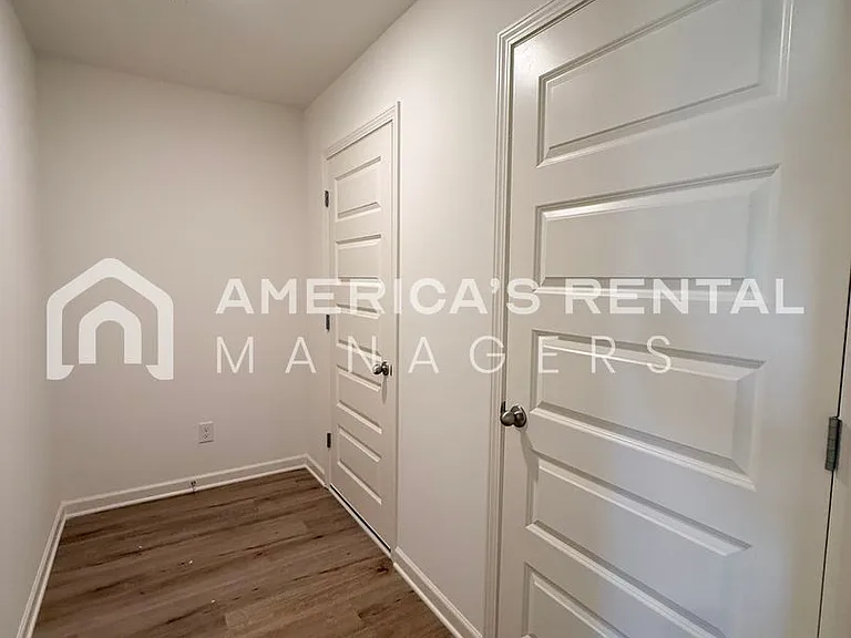 14320 Firefly Ln — Photo 10