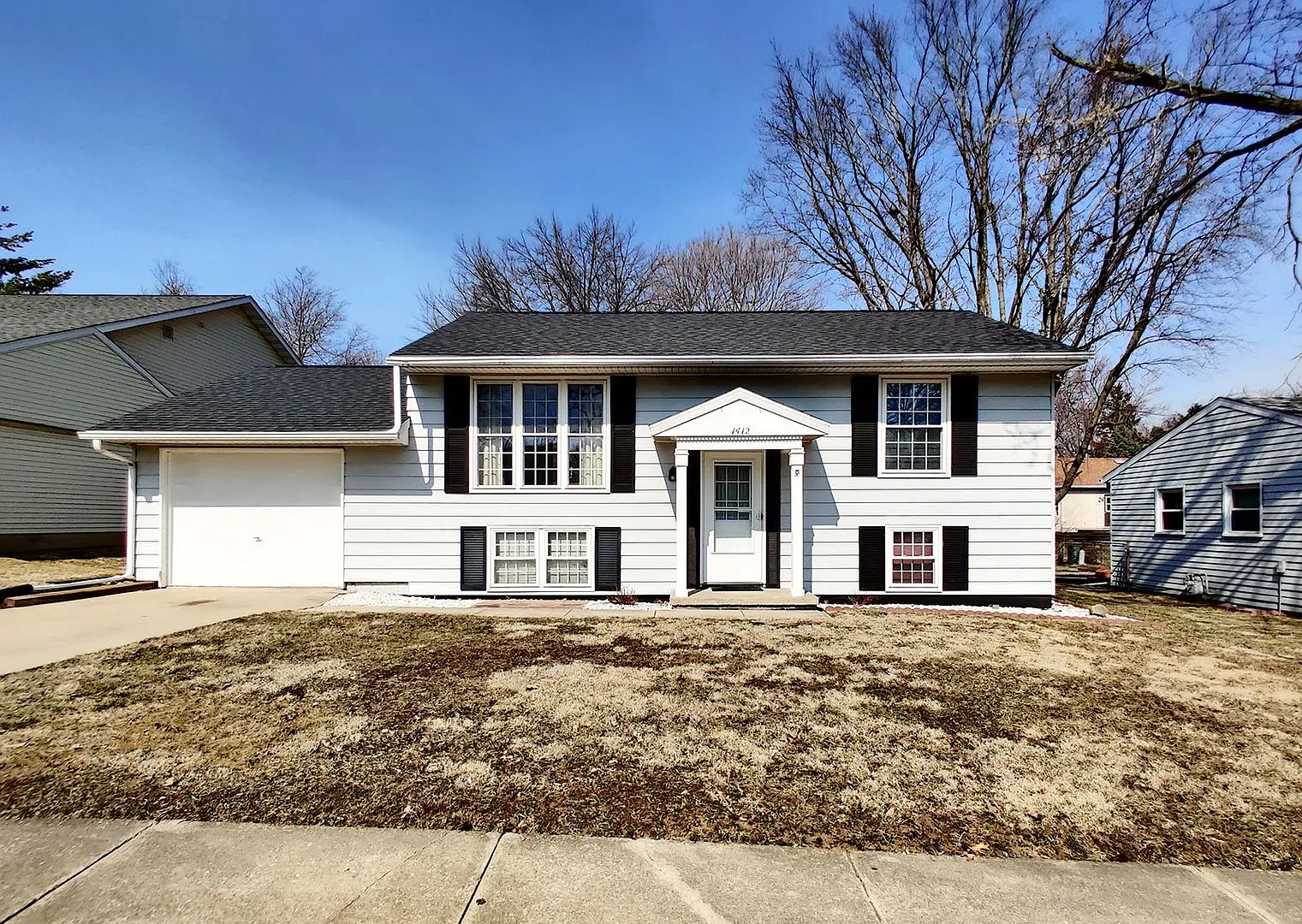 1412 Kingsridge Dr photo 1