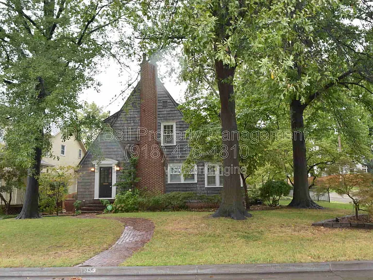 255 E 27th Pl S — Photo 1