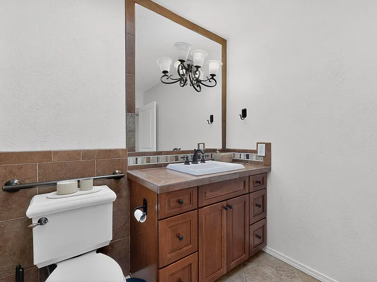 9735 Village Green Dr NE — Photo 21