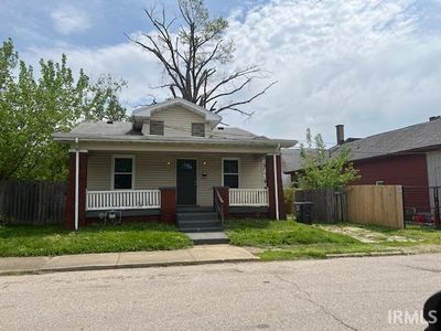 909 N 5th Ave, Evansville, IN, 47710