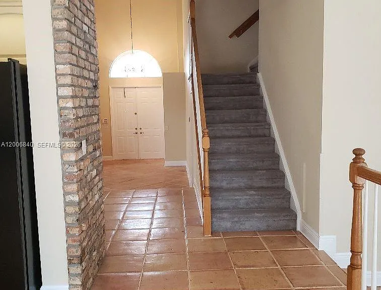 6352 Squirewood Way — Photo 7