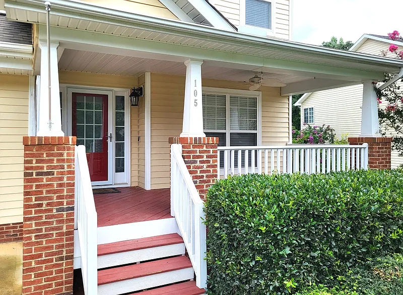 4 bed, 2.5 bath, 3034 sqft, $2,589 — Photo 4
