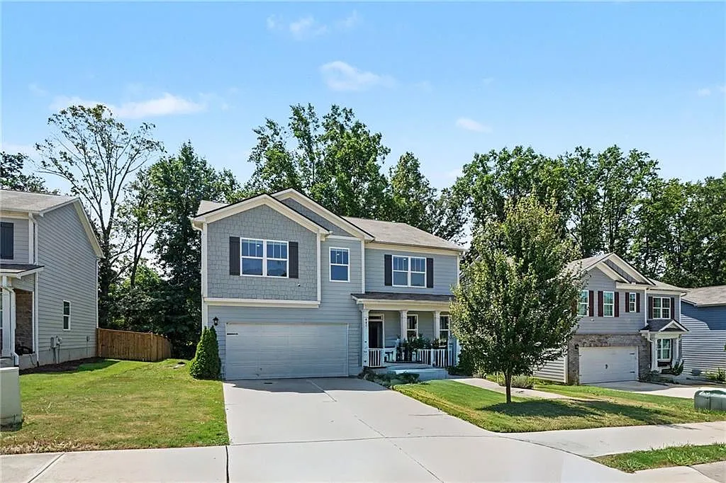 5 bed, 3.0 bath, 2787 sqft, $2,600 — Photo 3