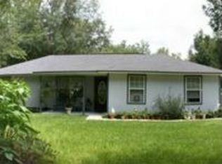 2706 N Periwinkle Ave, Middleburg, FL 32068