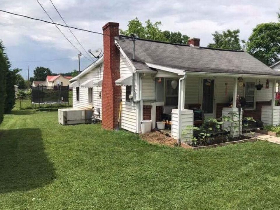 2nd image of 1309 Orleans St