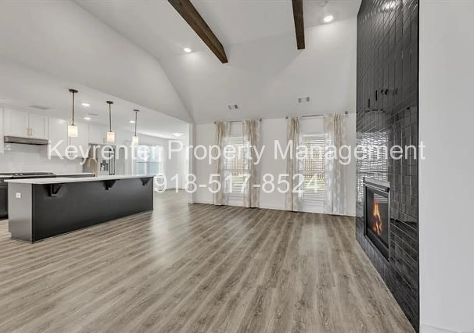 Stunning 4 Bed 3 Bath Broken Arrow Gem — Photo 4