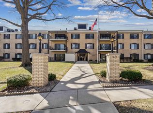 1925 Westchester Rd APT 222, Waterloo, IA 50701