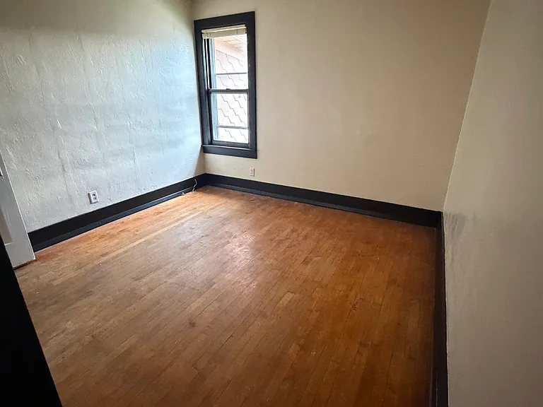 2647 S 28th St #2B — Photo 15