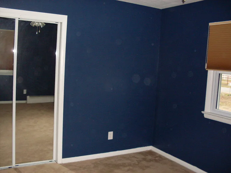 FRONT BEDROOM 2
