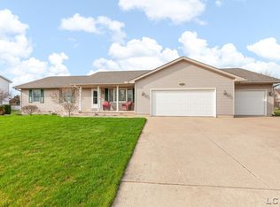3564 Sapphire Dr, Adrian, MI