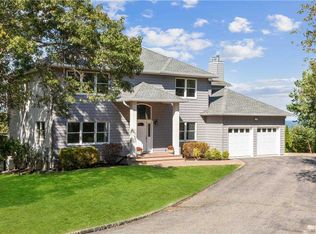 154 Founders Path, Baiting Hollow, NY 11933