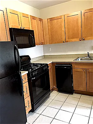 Rented by New Holland Residences | media 22