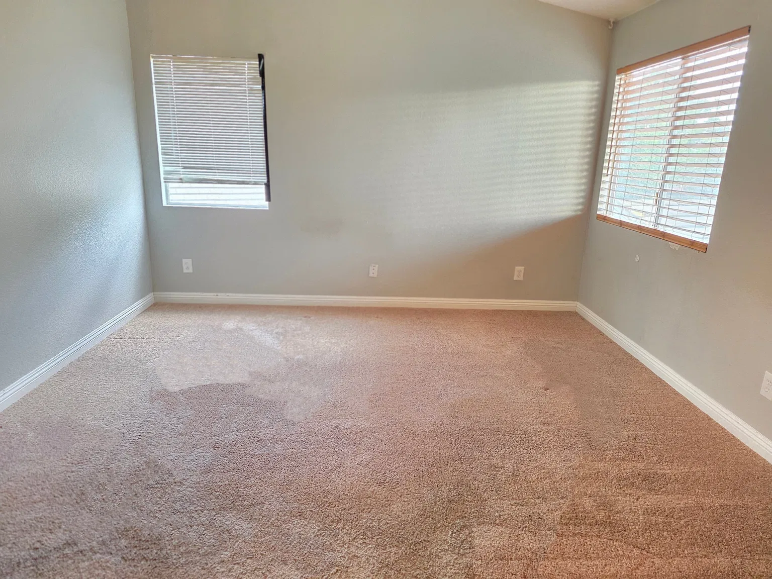 4 bed, 1505 sqft, $2,900 — Photo 4