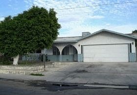 2nd image of 49604 Avenida De Oro