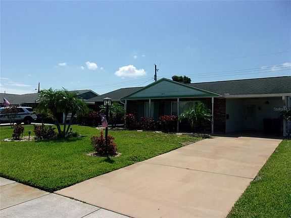 3rd image of 644 Oakmont Ave