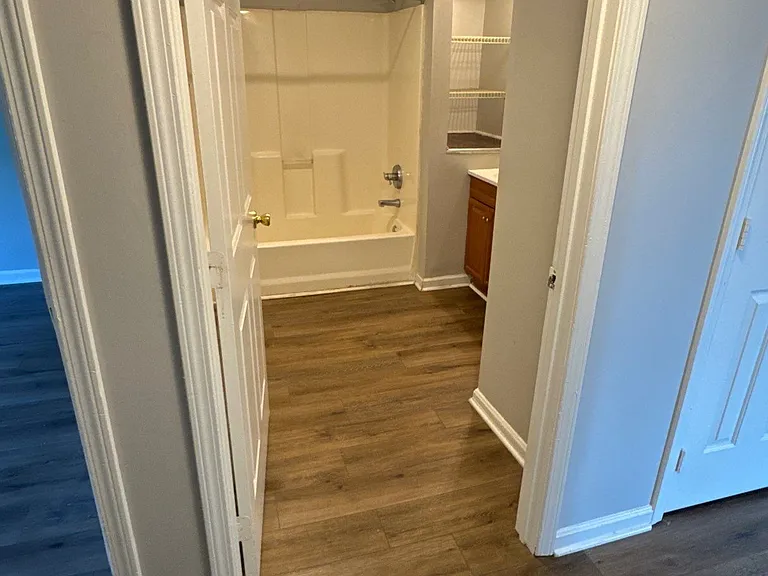 4105 Blue Lick Ct #4 — Photo 12