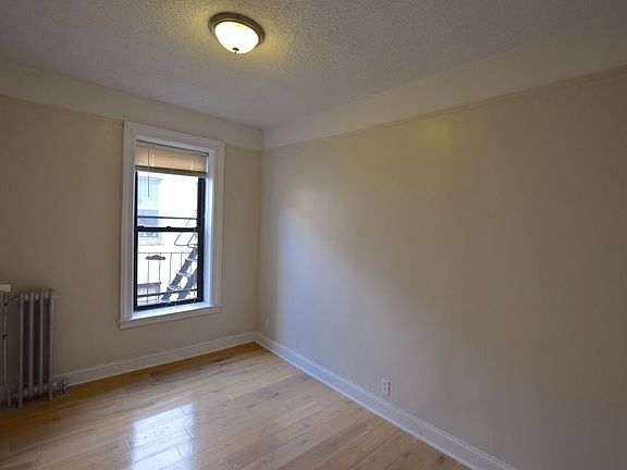 3rd image of 2510 31st Ave #6D