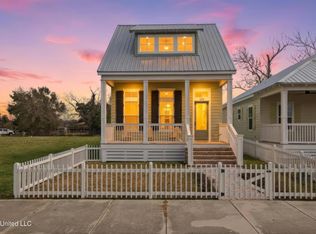 254 Caillavet St, Biloxi, MS 39530