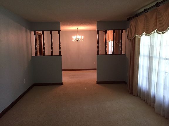 5th image of 1215 W Wildwood Dr
