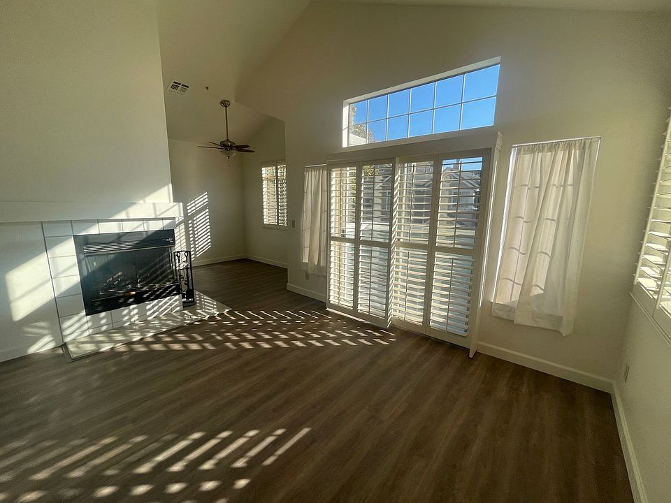 1st image of 99 Manchester Dr
