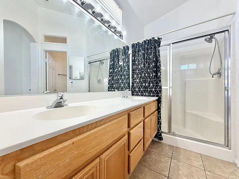 26805 China Dr — Photo 24