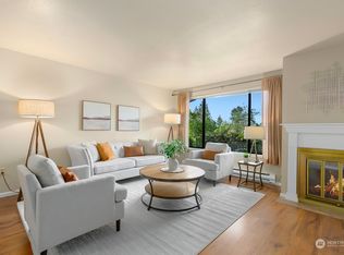 12424 74th Ln S APT 12, Seattle, WA