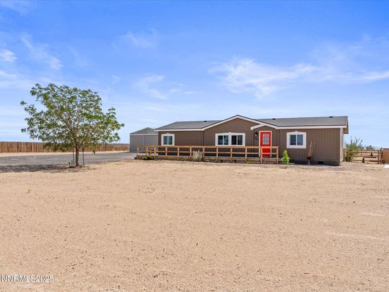 1155 Spruce Ave, Silver Springs, NV 89429