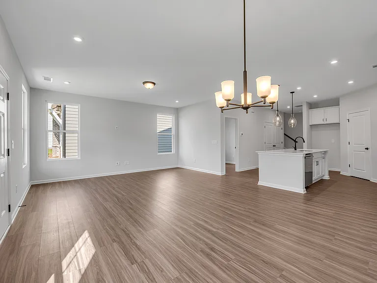 801 York Aly — Photo 25