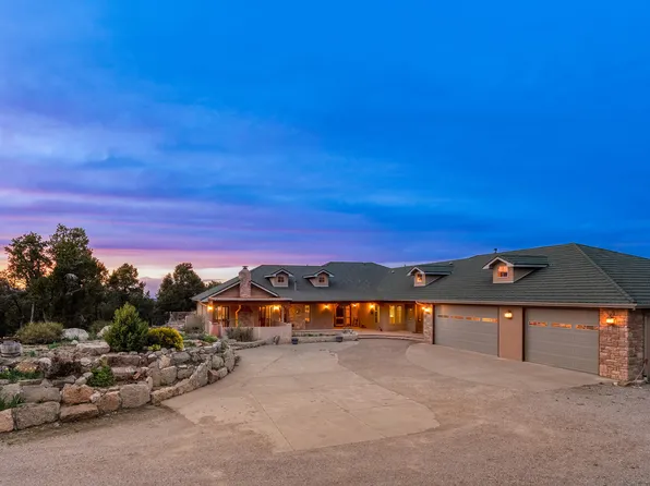 112 Sedillo Canyon Rd, Tijeras, NM 87059