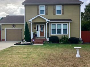 5366 Archer Rd, Hope Mills, NC 28348