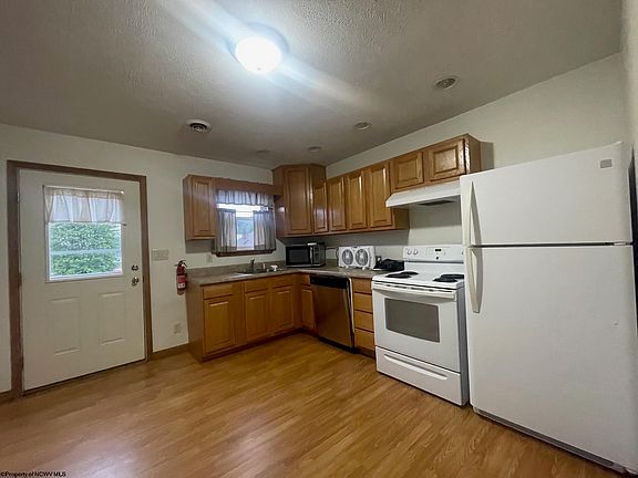 5th image of 113 S Florida St #3