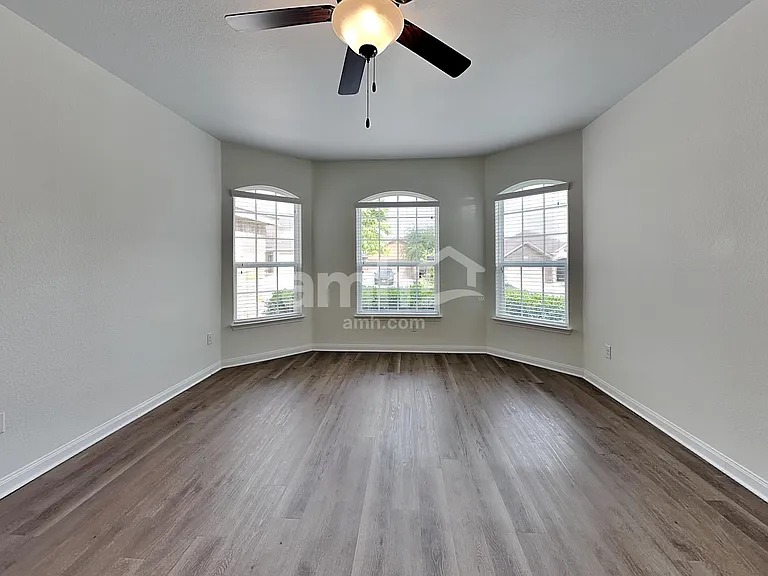 12712 Shoreline Dr — Photo 8