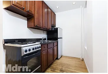 Rented by Mdrn Residential