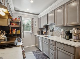 39 Harrison Ave #19, Montclair Twp., NJ 07042