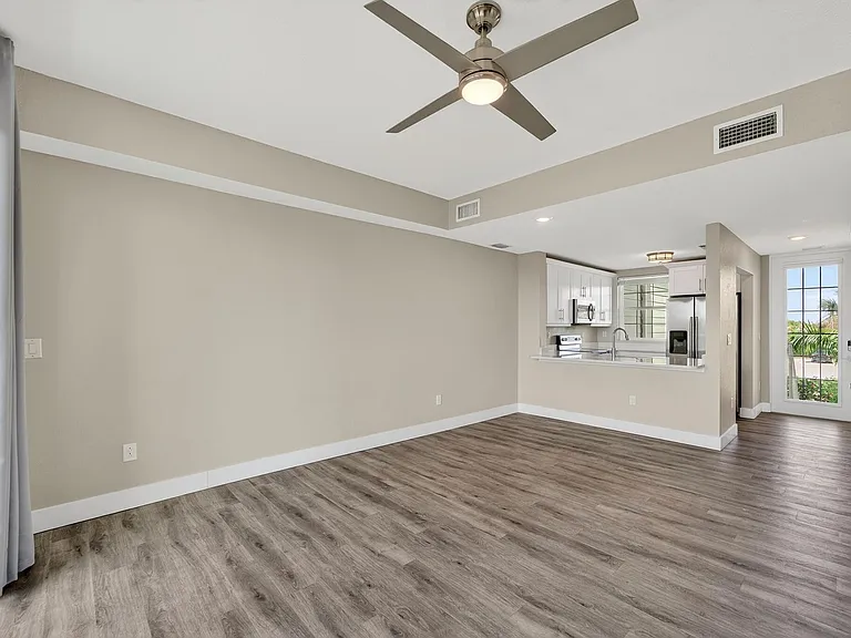 3266 Mangrove Point Dr — Photo 26