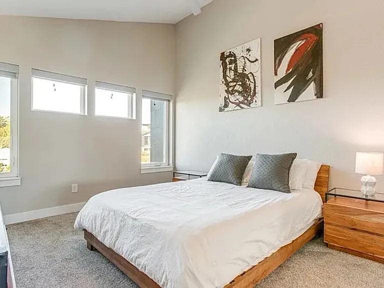 940A Tennyson St — Photo 18