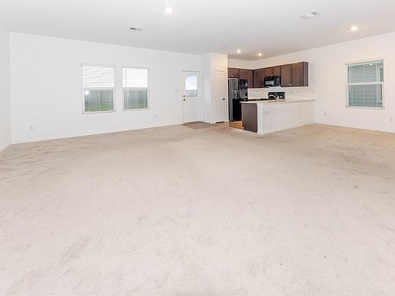 5th image of 1139 Catfish Ln