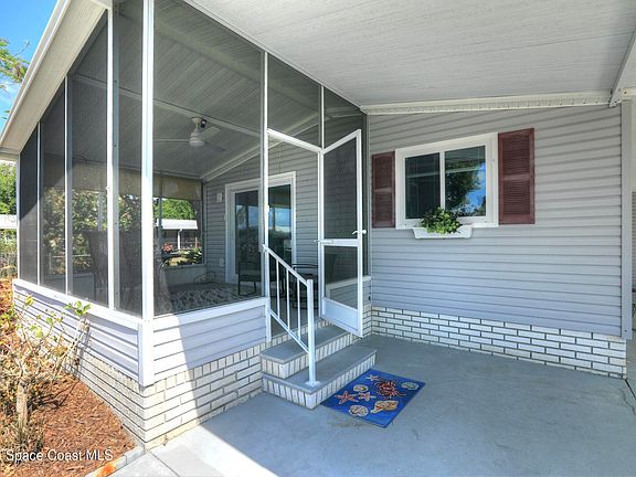 4th image of 492 Marlin Cir