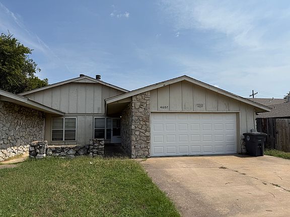 2nd image of 4605-4607 S 72nd East Pl