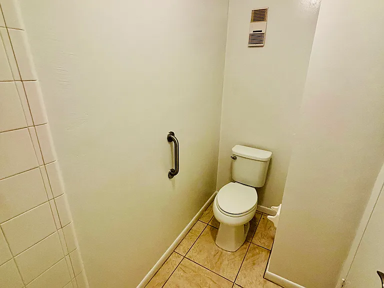4193 New Haven Ct — Photo 5