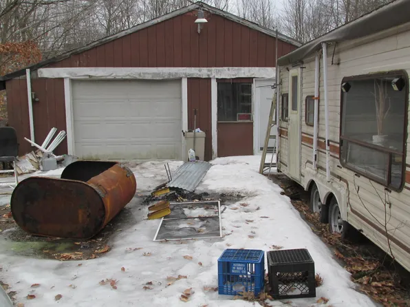 35 Bonny Eagle Boulevard, Buxton, ME 04093