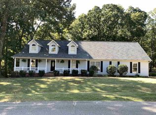 294 Ramblewood Dr, Jackson, TN 38305