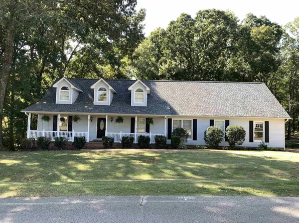 294 Ramblewood Dr, Jackson, TN 38305