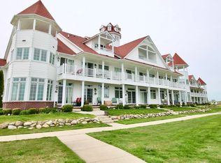 9976 Tashmoo Ln, Clay, MI