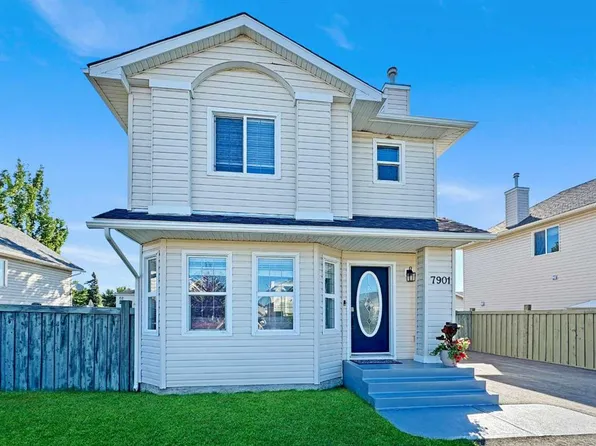 7901 SW Westpointe Dr, Grande Prairie, AB T8W 2T9